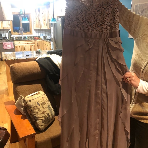 NWT Mother-in-law Dress size 12 - Picture 2 of 6